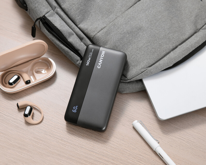 Canyon OnPower 240: 25 000 mAh / 92,5 Wh